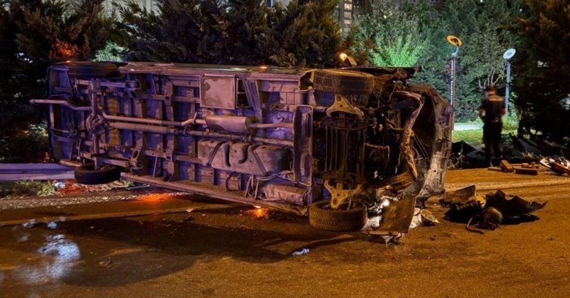 Esenler’de makas atan minibüs zincirleme kazaya neden oldu: 1 ölü, 5 yaralı