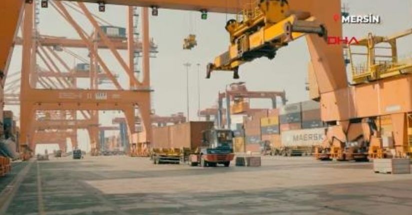Türkiye'den Lübnan'a 15,6 tonluk tıbbi yardım malzemesi yola çıktı