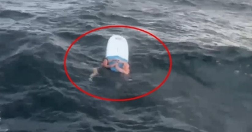 Denizde can pazarı; SUP board tahtası ile açığa sürüklenen baba ile kızı 5 saat sonra kurtarıldı