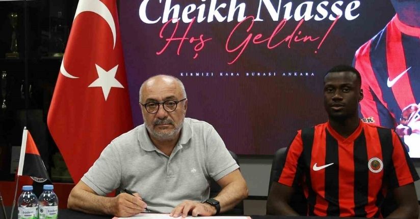 Gençlerbirliği Cheikh Niasse’yi kadrosuna kattı