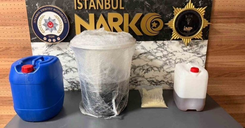 İstanbul’da uyuşturucu operasyonu: 3 gözaltı, yüklü miktarda uyuşturucu ele geçirildi