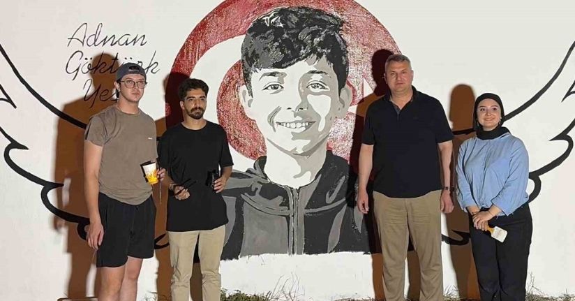 Okul saldırısında hayatını kaybeden Adnan’ın portresi memleketinde duvara çizildi