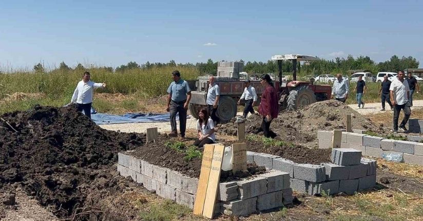 Boşanma aşamasındaki kocası tarafından öldürülen genç kadının cenazesi defnedildi