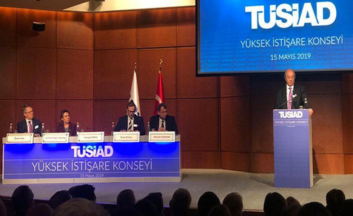 TÜSİAD'da ekonomiden çok siyaset konuşuldu