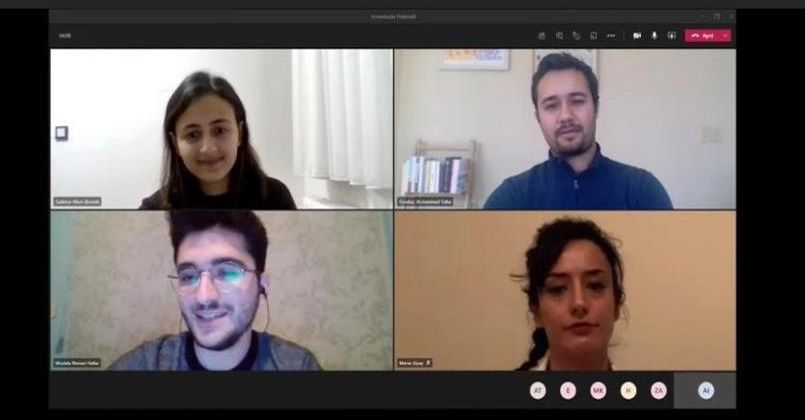 Türk Hekim Amerika deneyimlerini öğrencilerle paylaştı