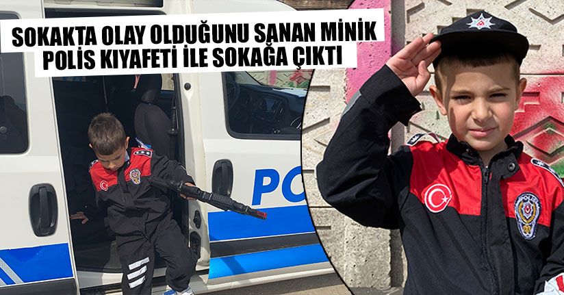 Polisler Minik Polisi Görünce Tebessüm Etti