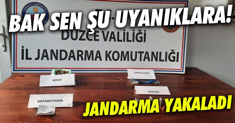 Çekicinin üzerindeki arızalı araçta uyuşturucu ele geçirildi