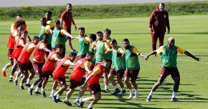 Galatasaray'da yoğun mesai sürüyor