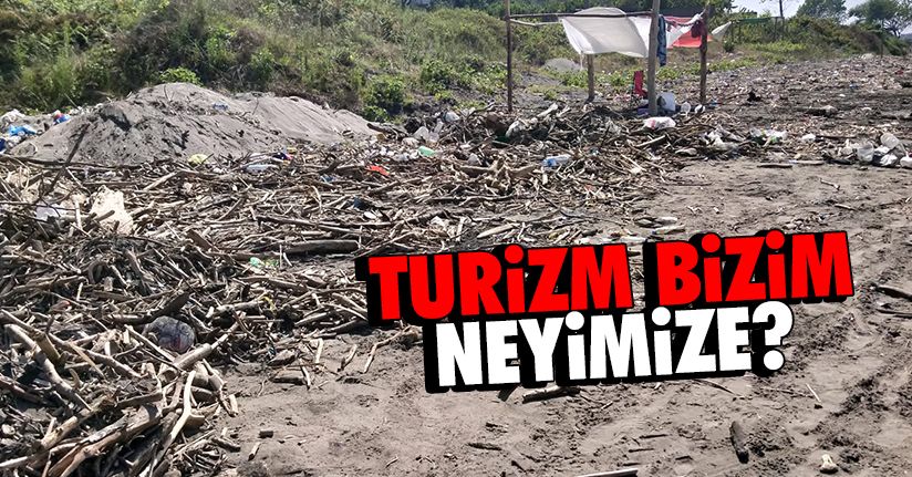 Plajlarda hala selin izleri duruyor