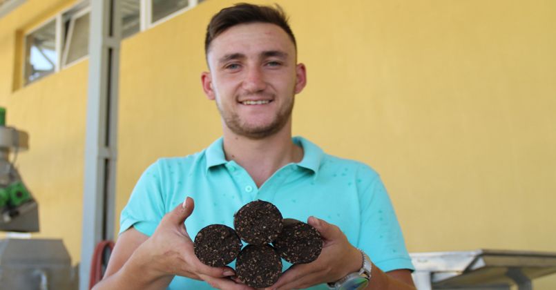 Bu kömür yandıktan sonra ne kül ne de toz bırakıyor