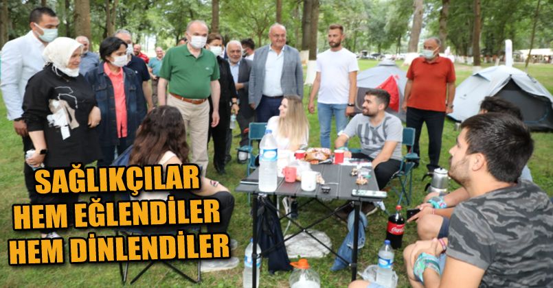 Protokol Kamp Yapan Sağlıkçıları Ziyaret Etti