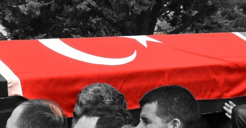 Teröristlerle çıkan çatışmada 1 askerimiz şehit oldu, 2'si ağır 3 askerimiz yaralandı