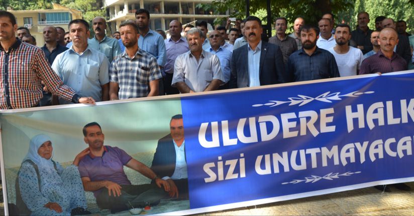 Yakınoğlu’na Vatandaşlardan Hüzünlü Veda