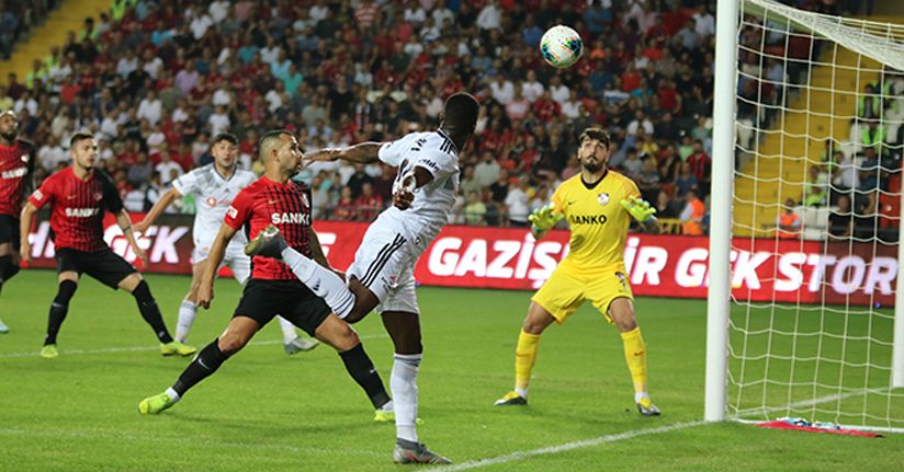 Gazişehir: 3-2 BJK 