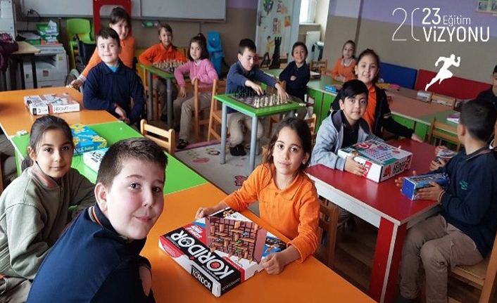 Düzce'de 60 okulda zeka oyunları sınıfı açıldı