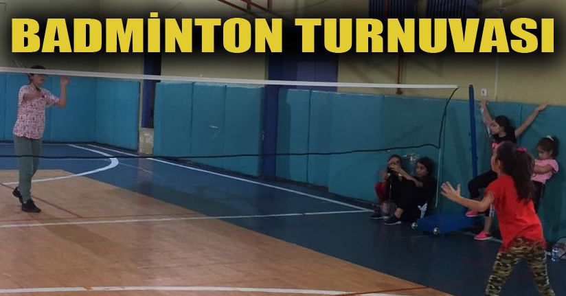 Amatör spor haftası badminton turnuvası yapıldı