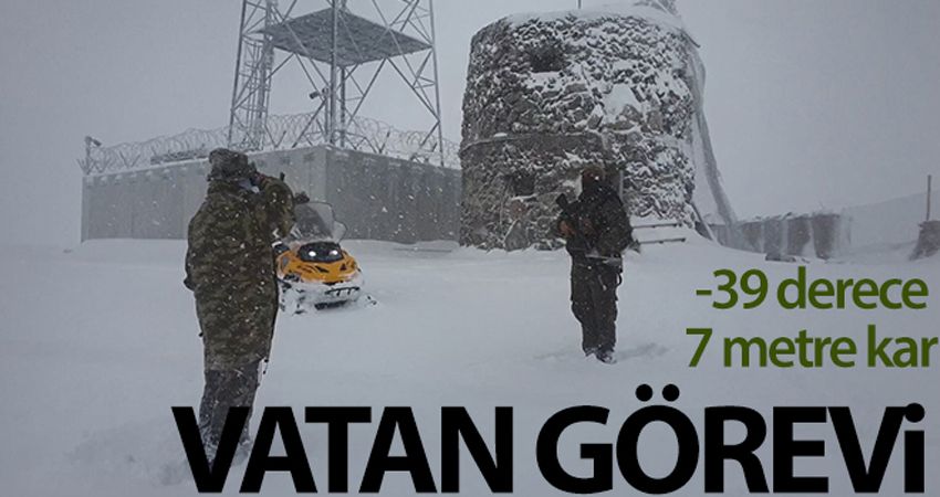 Mehmetçikten eksi 39 derecede 7 metre kar kalınlığında vatan görevi