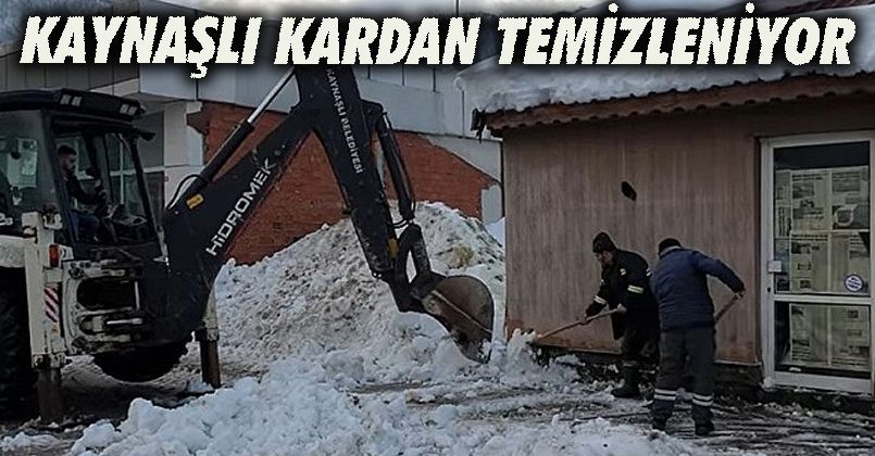 Kaynaşlı Kardan Temizleniyor